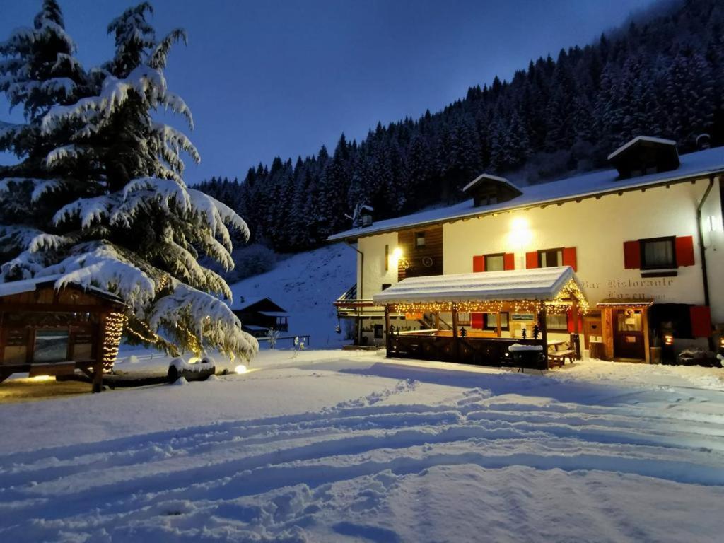 Albergo Lozen Canal San Bovo Exterior photo